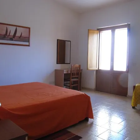 Torre Del Golfo