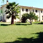 Torre Del Golfo Landhaus *