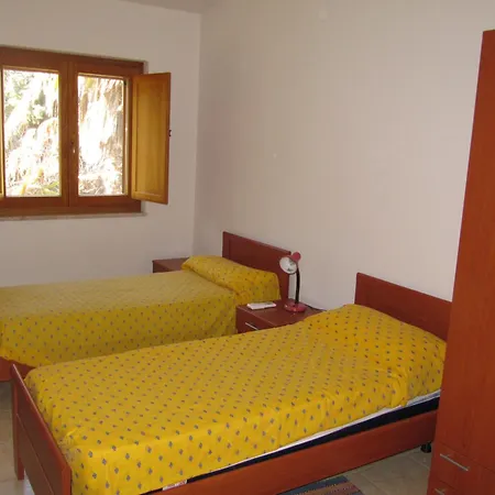 Torre Del Golfo Cropani