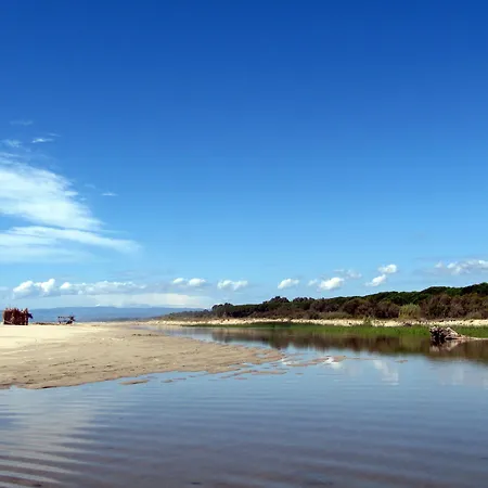 Torre Del Golfo * Cropani
