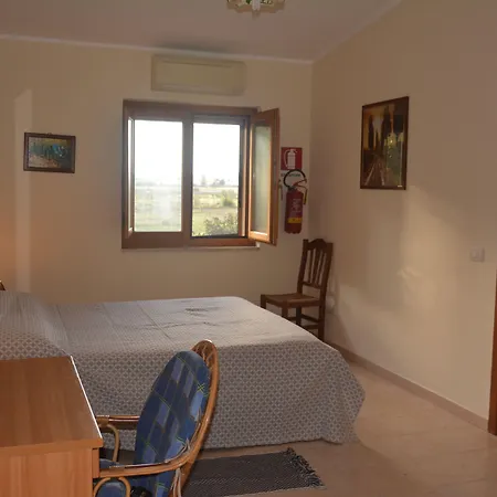 Torre Del Golfo Country house Cropani