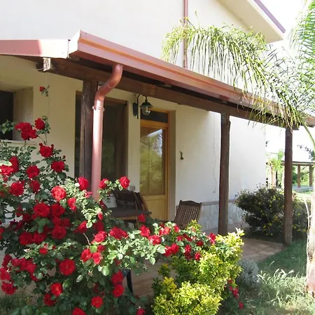 Landhaus Torre Del Golfo