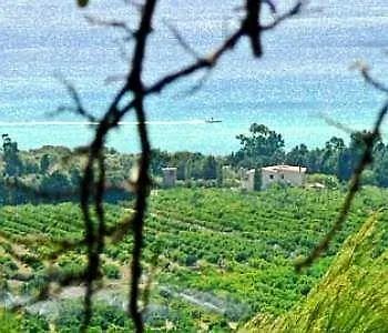 Torre Del Golfo Country house Cropani