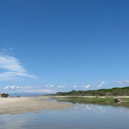 Torre Del Golfo * Cropani