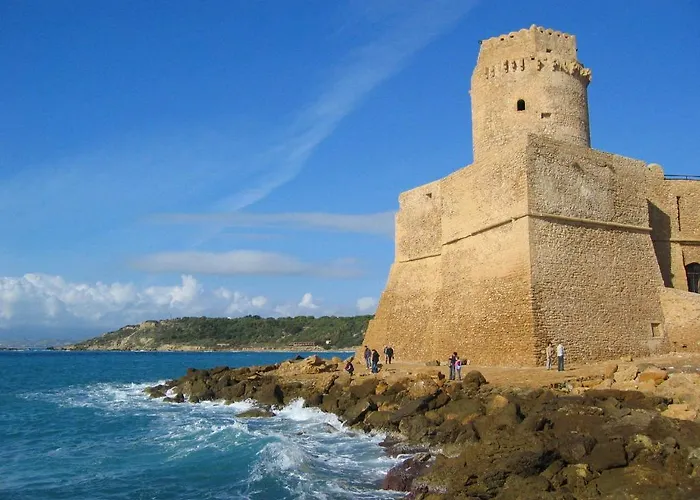 Torre Del Golfo Cropani
